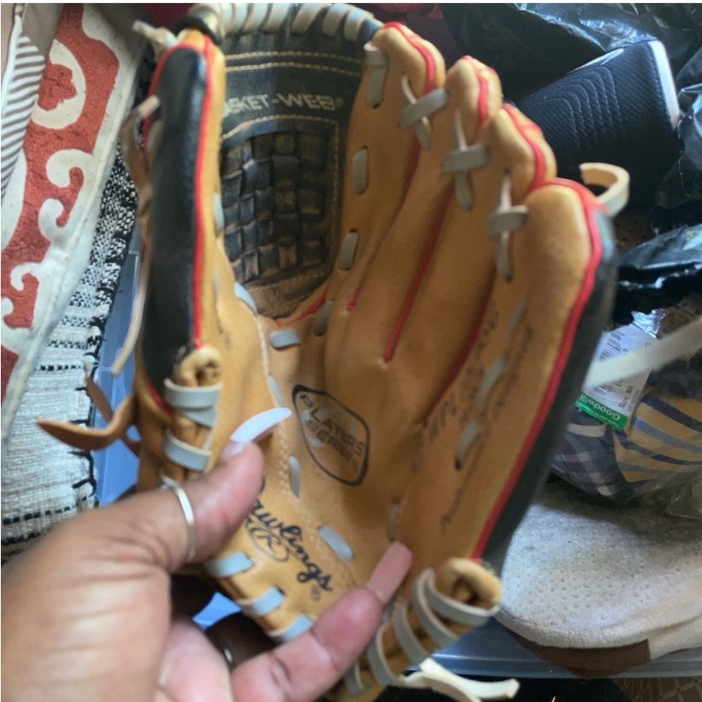 Russell Athletic Tan and Black Baseball Glove